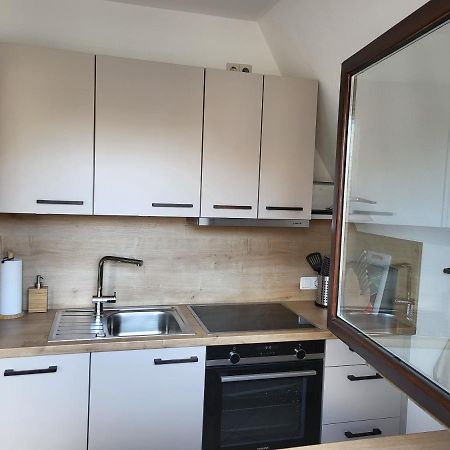 Ferienhaus Yanic Нойхарлингерзийл Екстериор снимка